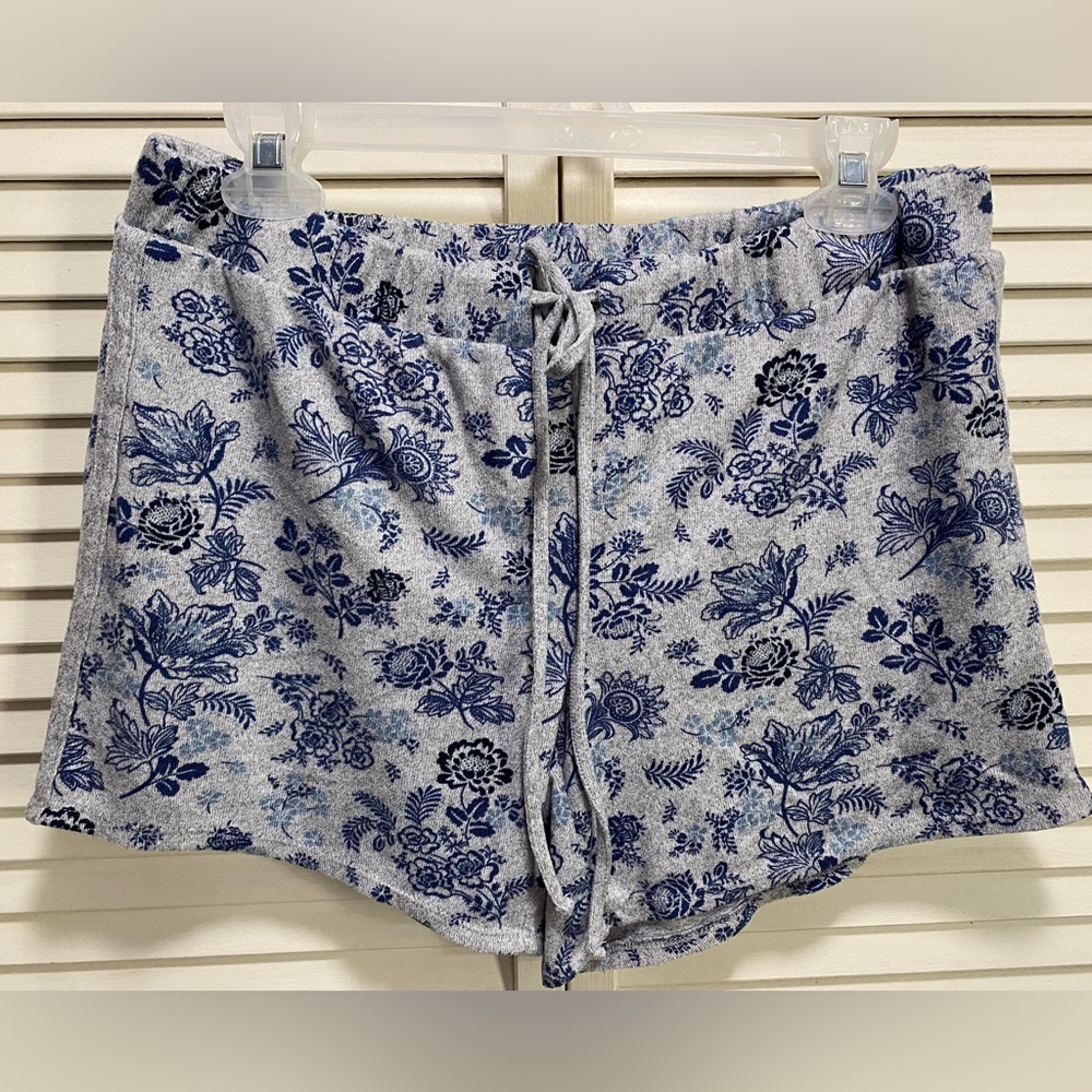 Lucky Brand Gray/Blue Floral Soft Short Size M‎ Elastic/Tie Waist Mid Rise